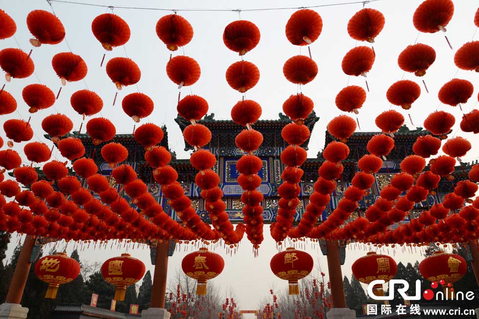 Beijing : le parc du Temple de la terre est prêt pour la fête du Printemps