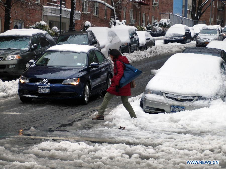 Le gouverneur de New York déclare l'état d'urgence à cause d'une tempête de neige (2)