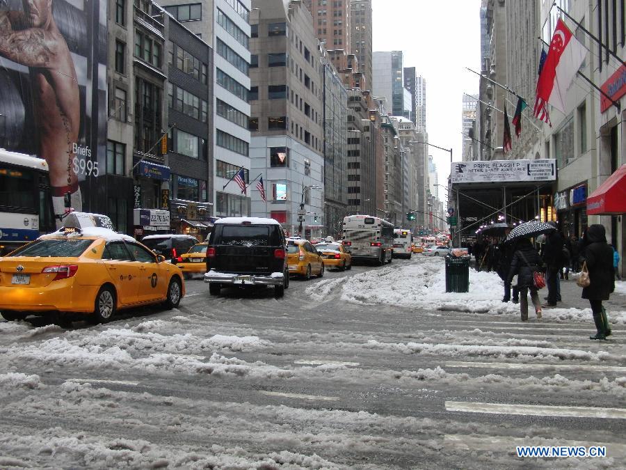 Le gouverneur de New York déclare l'état d'urgence à cause d'une tempête de neige