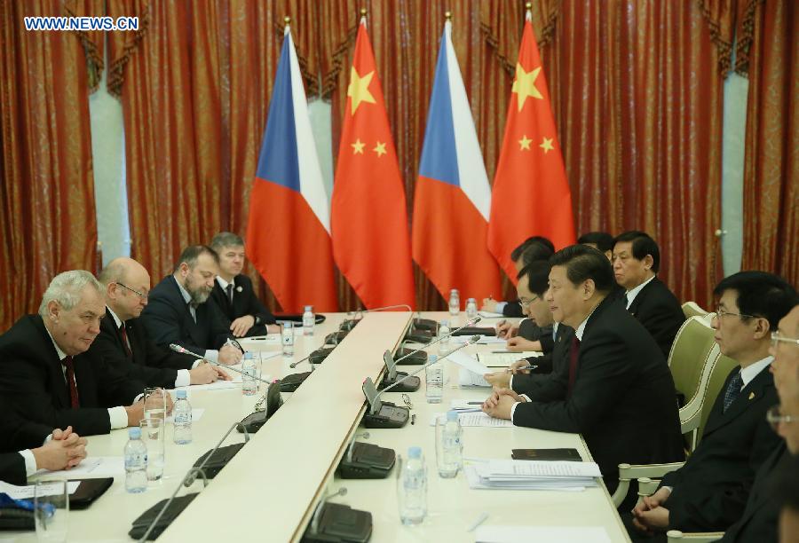 Les présidents chinois et tchèque s'engagent à développer la coopération