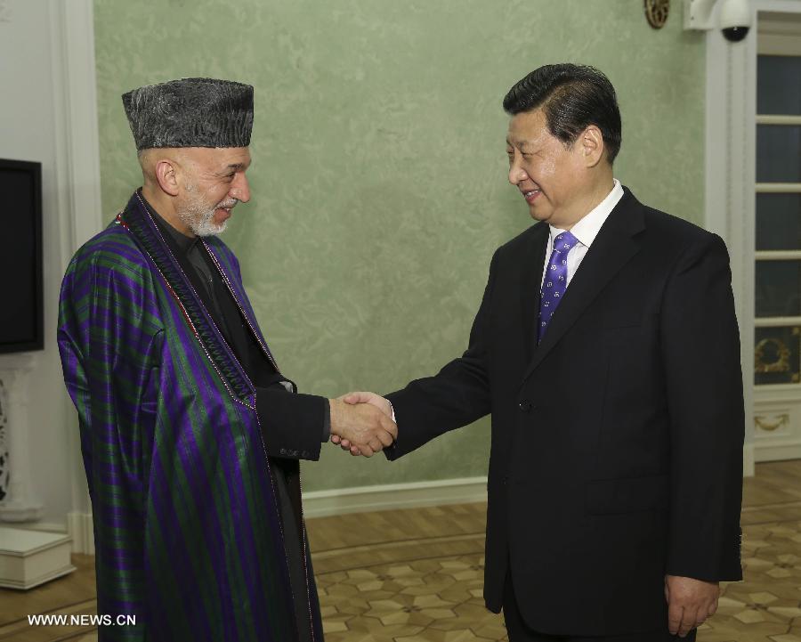 Les présidents chinois et afghan conviennent de promouvoir les liens entre les deux pays