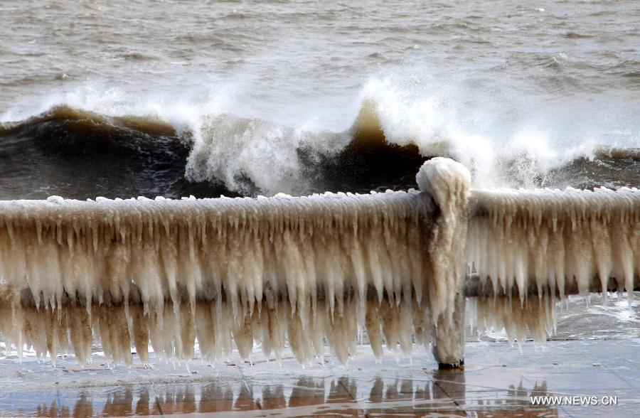 Alerte aux glaces de mer dans le nord-est de la Chine (2)