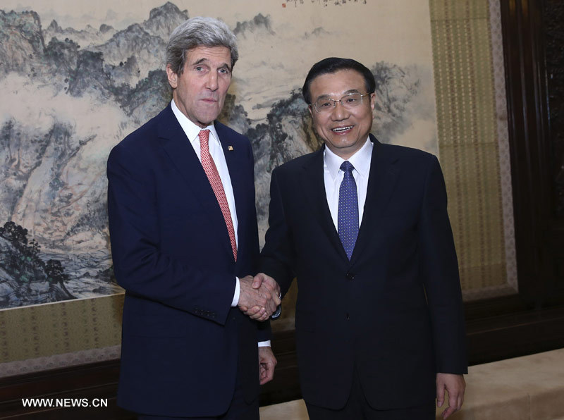 Rencontre entre Li Keqiang et John Kerry sur le commerce et l'énergie