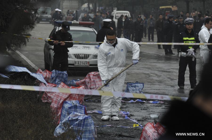 Chine : le bilan de l'incendie d'un autobus s'alourdit à six morts au Guizhou (2)