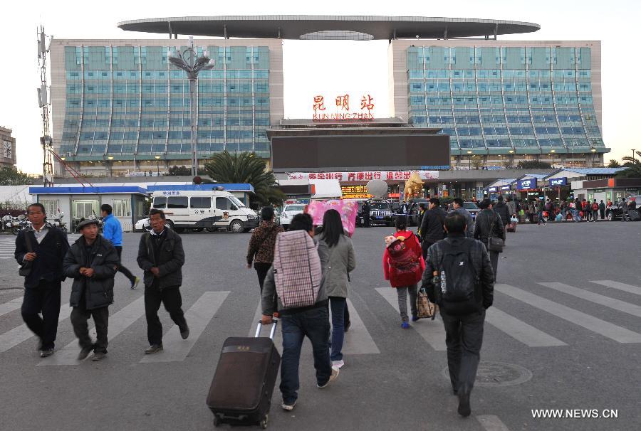 Chine : retour à l'ordre après l'attaque terroriste à la gare de Kunming (2)