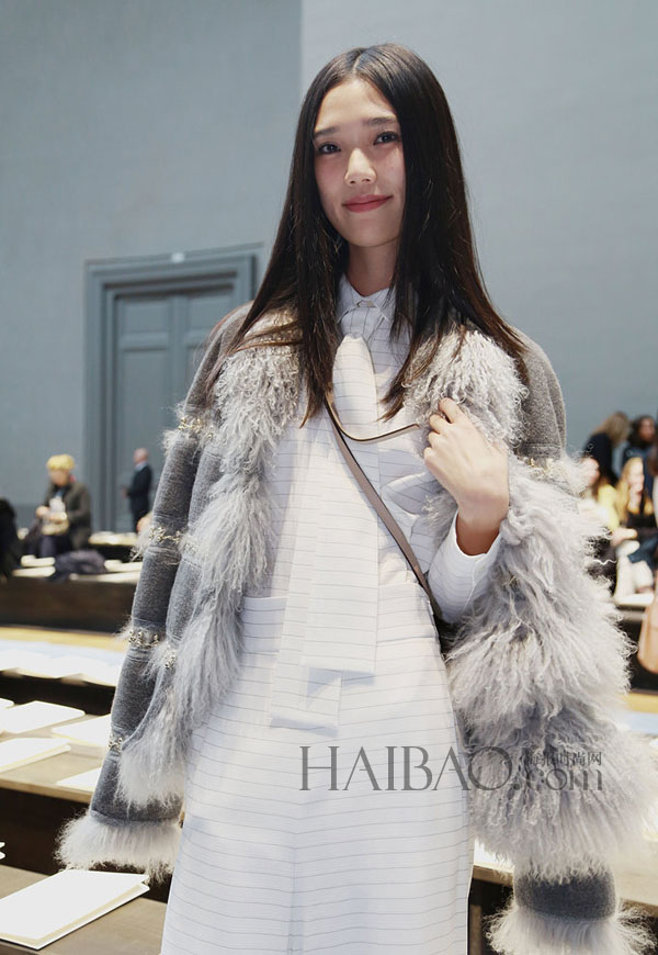 Des stars asiatiques à la Fashion Week de Paris (9)