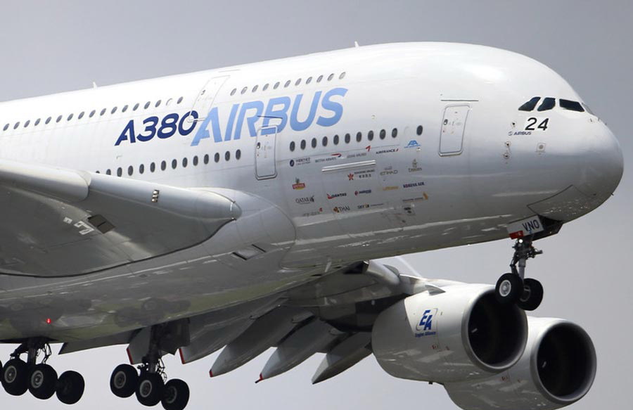 N°10 L'Airbus A380Ce modème est très convoité, car il est composé de deux étages, ce qui signifie qu'il peut accueillir plus de passagers. En fait, l'Airbus A380 est considéré actuellement comme étant le plus grand avion de ligne.