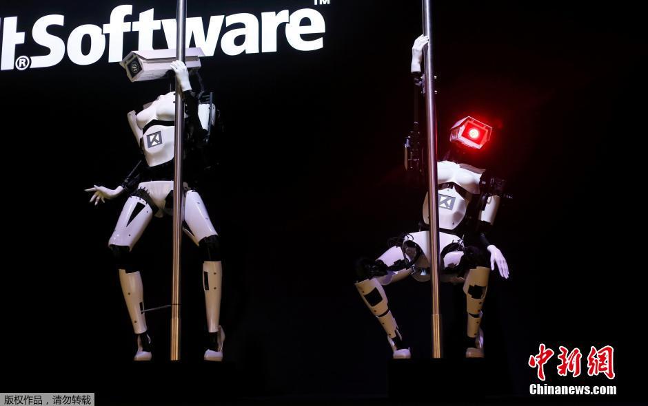 Les robots peuvent faire de la pole dance ! (4)