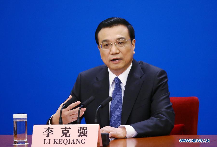 Li Keqiang appelle à de nouveaux progrès dans les relations entre la partie continentale et Taiwan