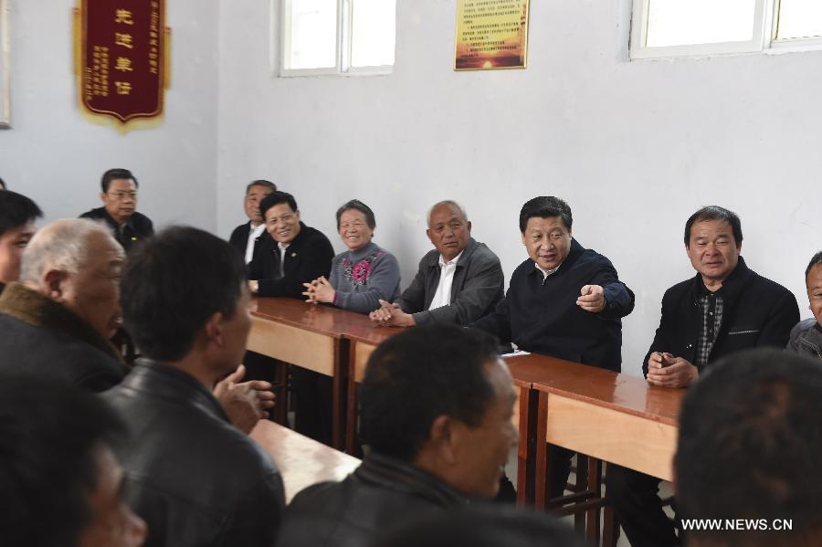 Xi Jinping veut des efforts "épicés" dans la lutte contre la décadence des responsables ruraux (7)