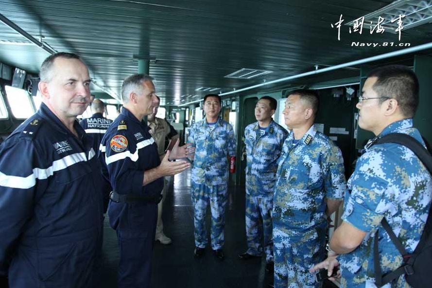 Consultations tactiques sur la piraterie entre l'escorte navale chinoise et la TF 465 de l'UE (3)