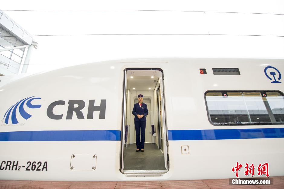 Premiers essais de la ligne de TGV Nanning-Guangzhou