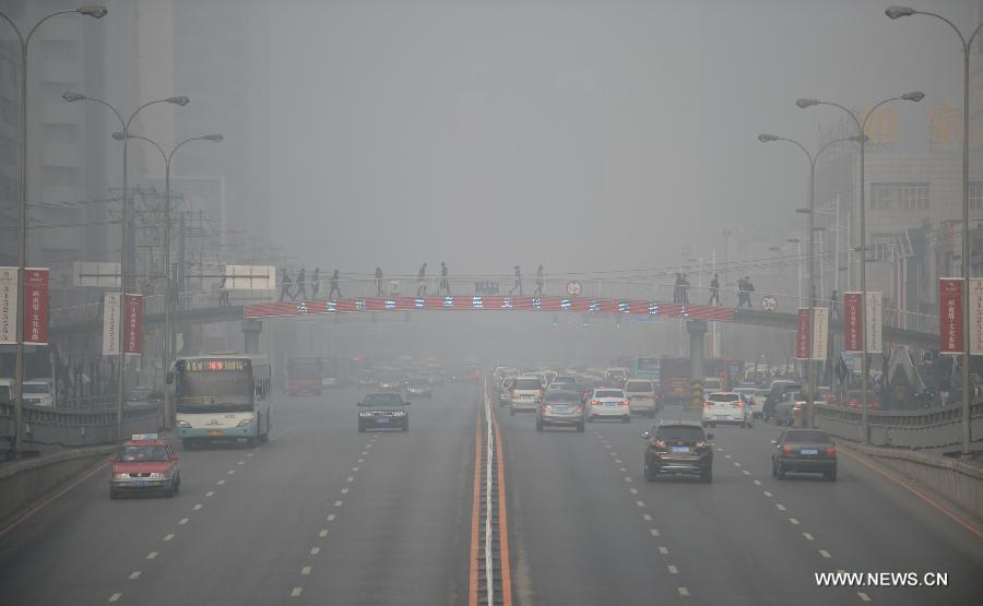 Un épais smog perturbe les vols dans le nord-est de la Chine
