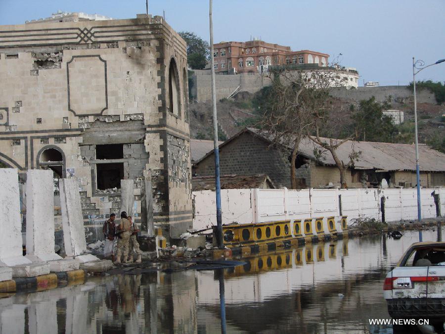 Yémen : le bilan de l'attaque terroriste à Aden s'élève à seize morts (3)