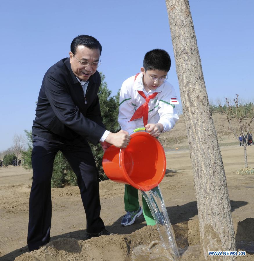 Xi Jinping appelle à des efforts d'afforestation inlassables (5)