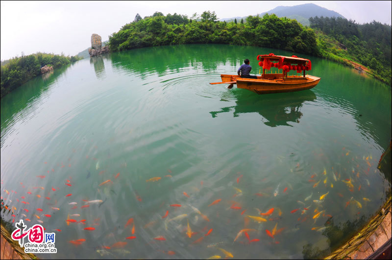 Géo Chine : la vallée de Furong et le Mont Huangshan au printemps (2)