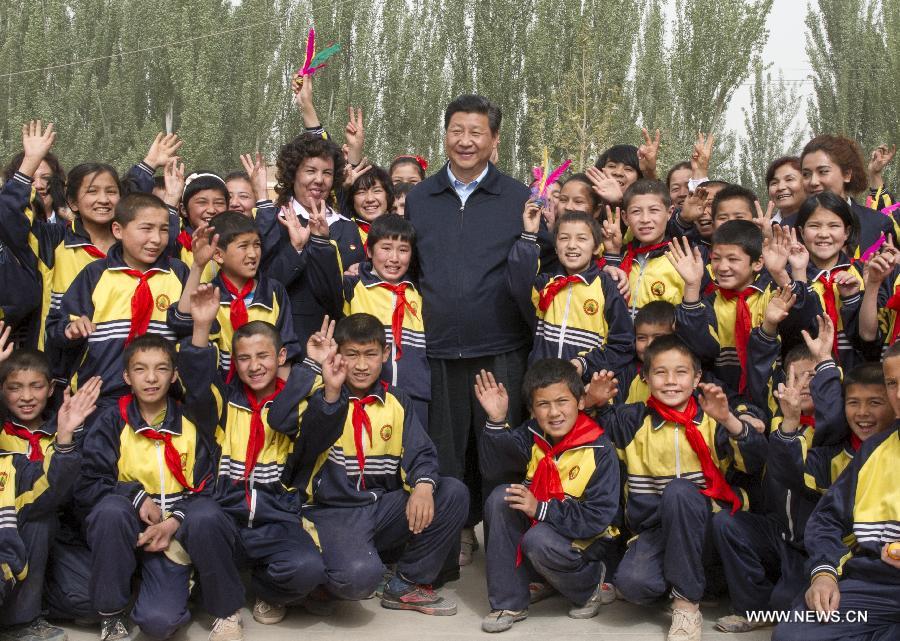 Xi Jinping : la stabilité du Xinjiang est vitale pour toute la nation (4)