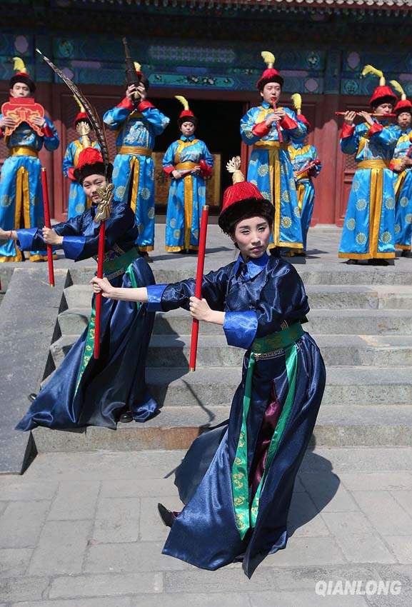 Le 7 mai matin, l'orchestre du centre de musique sacrée Shuya du Temple du Ciel lors d'une répétition de musique rituelle.