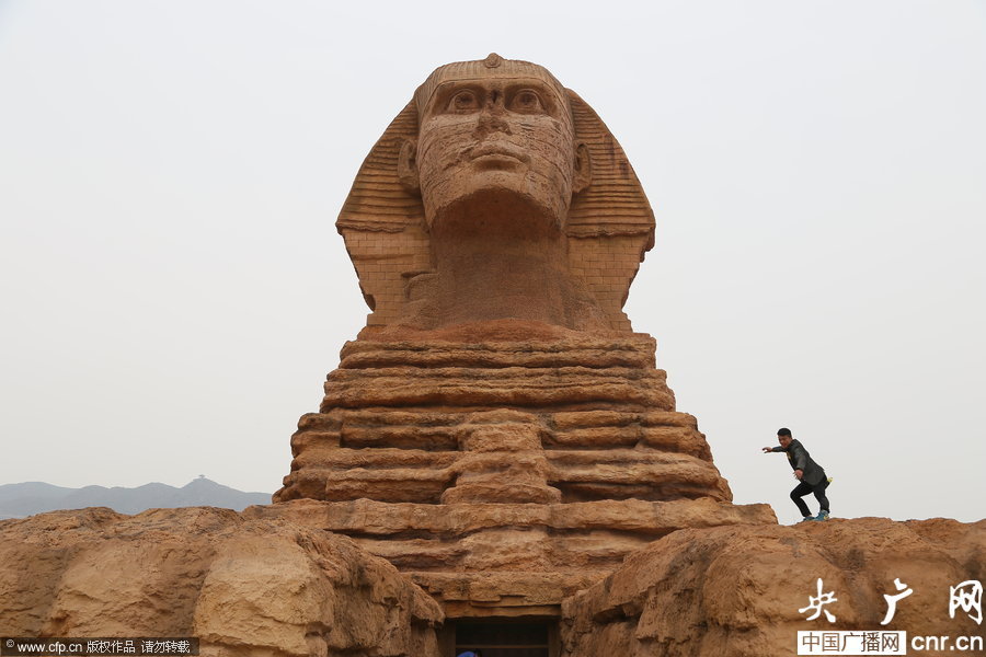 Un sphinx d'Egypte dans le Hebei (6)