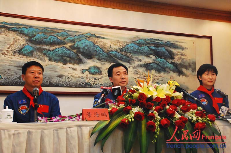 Zhuhai accueille les trois taïkonautes du Shenzhou-9